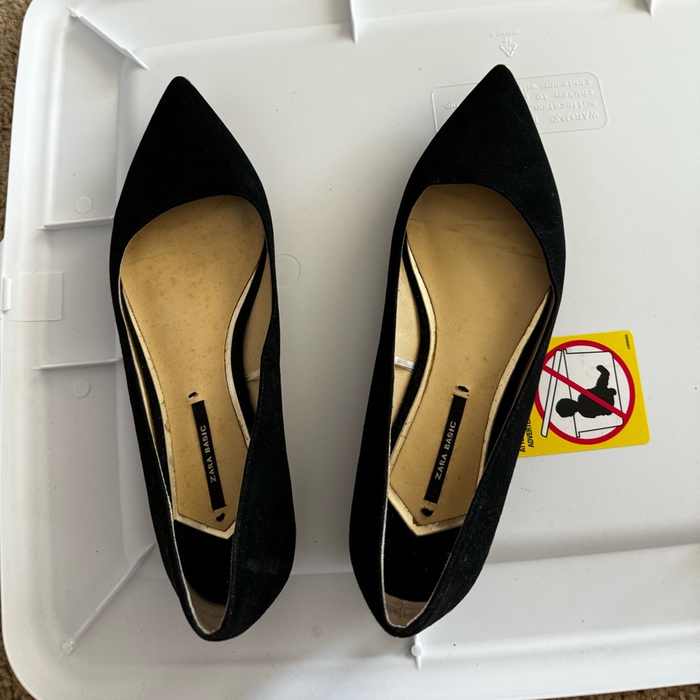 Zara flats with golden detailing in good as new condition